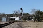 Signal at diamonds on East-West connection track